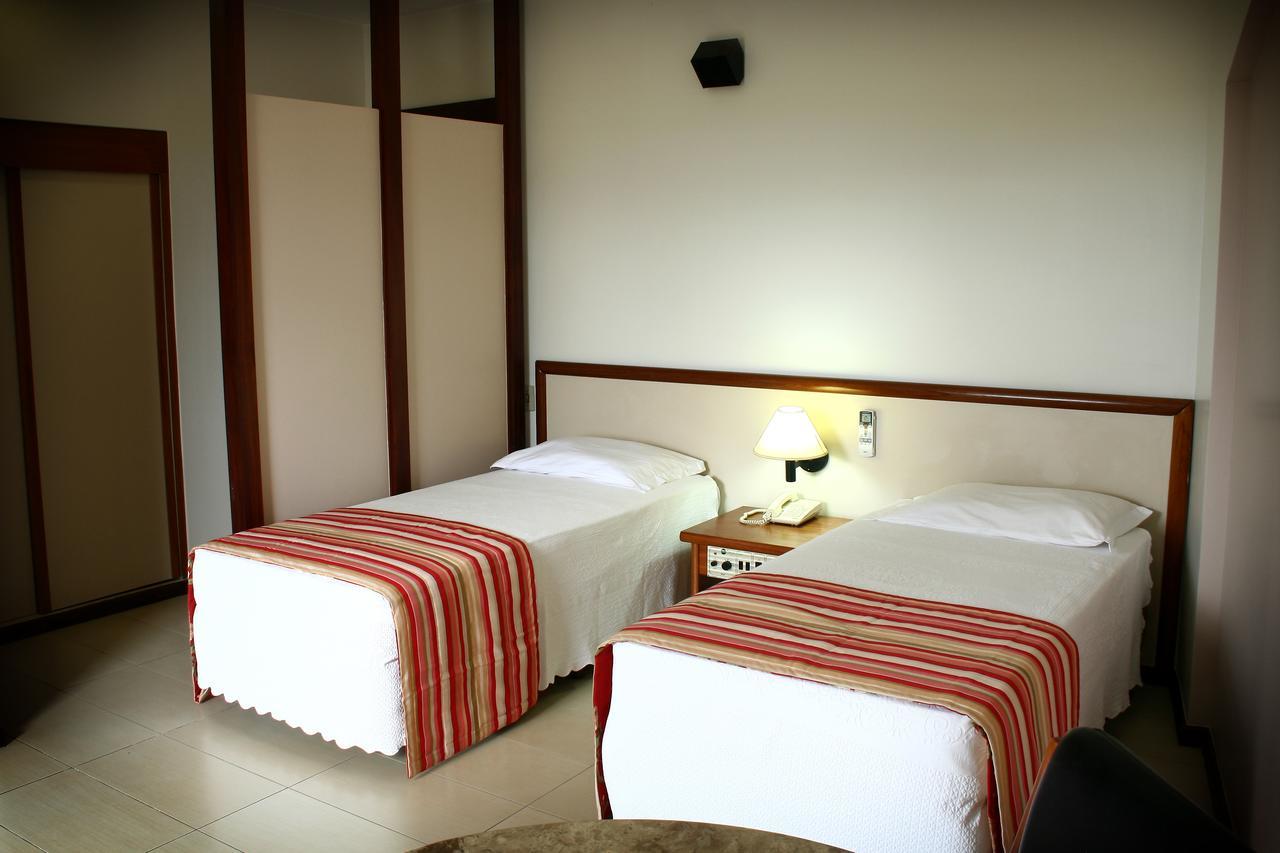 Hotel Beira Rio Itumbiara Eksteriør billede